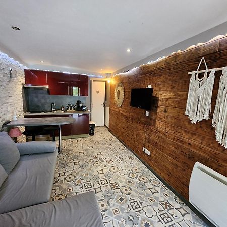 Ferienwohnung Le Nid Douillet Saint-Étienne-de-Tinée Exterior foto